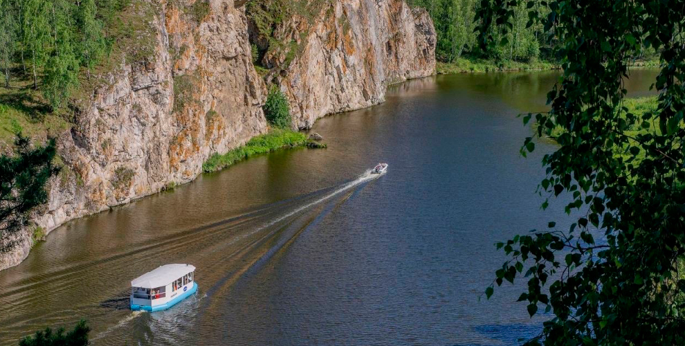 Прогулка по реке Исеть, аренда кораблика