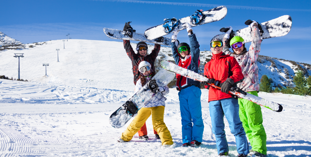 Прокат сноуборда и горных лыж, проживание, пользование Ski-Pass