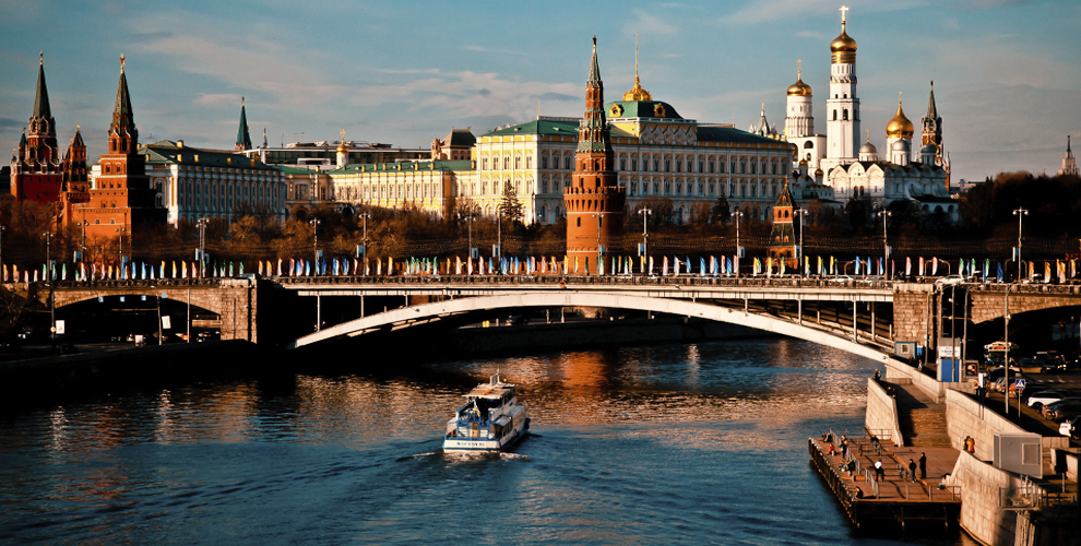 Прогулка по Москве-реке на теплоходах