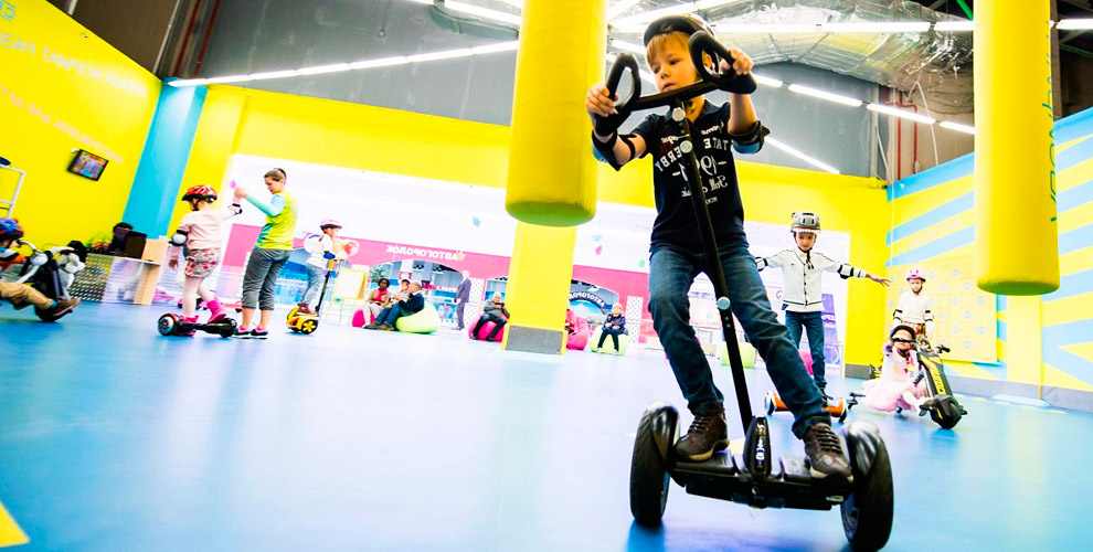 Катание на гироскутере, ховеркарте, Segway на электрокатке "Сегвейдром" Катание на гироскутере, ховеркарте, Segway на электрокатке "Сегвейдром"