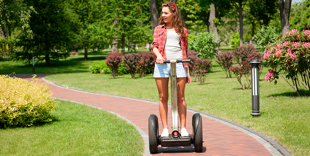 Экскурсия на гироскутере Segway и участие в квестах от компании HappyWay Экскурсия на гироскутере Segway и участие в квестах от компании HappyWay